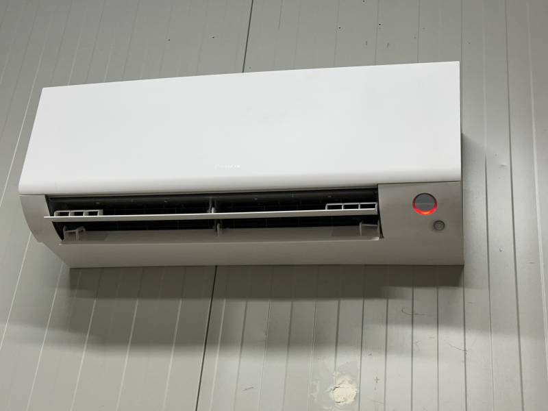 Pose d'une climatisation Daikin à Sanguinet dans le Nord des Landes