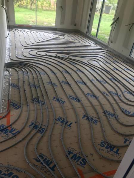 Bardon Plomberie réalise le plancher chauffant de votre maison neuve